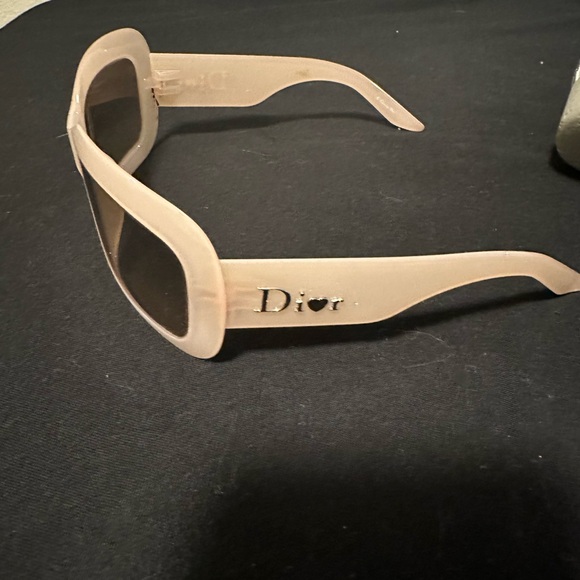 Never worn - Picture 5 of 5